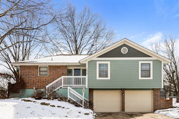 1639 SE BOONE TRL LEES SUMMIT, MO 64063